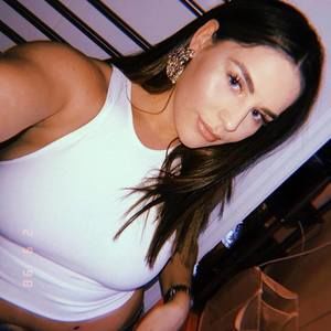 Meet your Posher, Jade